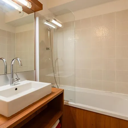 Le Clos D'azille - Appt Pour 6 Personnes *